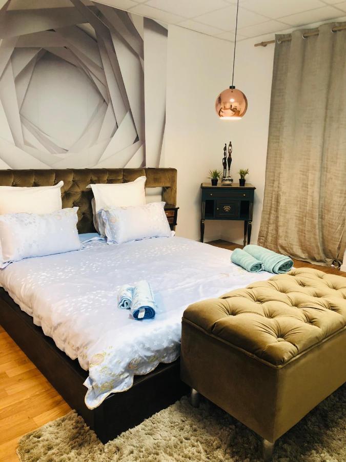 Saint Denis Appartement 1 勒芒 外观 照片